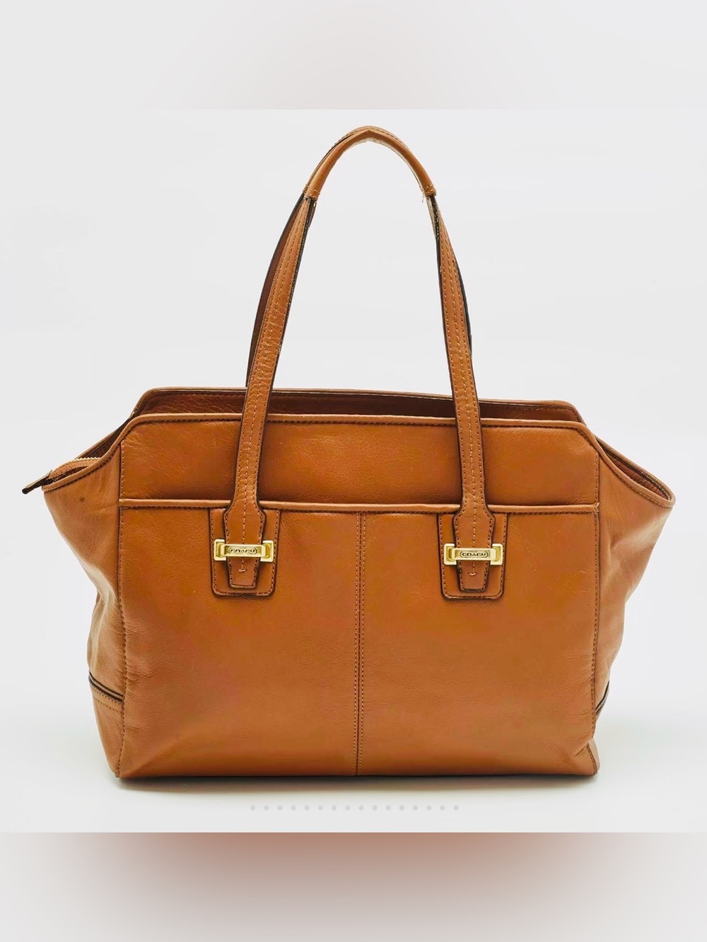 Coach Taylor Alexis Carryall in British Tan - Picture 3 of 13